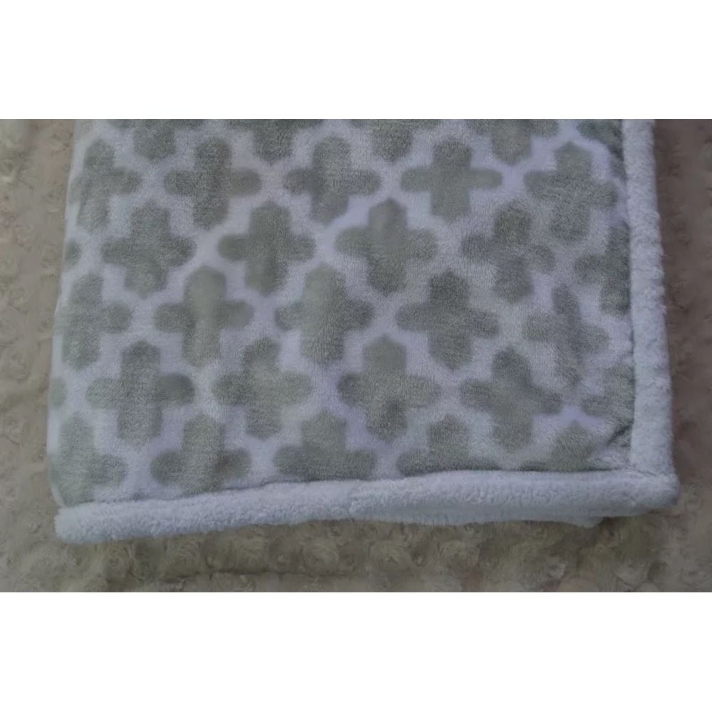 Blankets & Beyond Gray White Print Pattern Baby Blanket Security Lovey